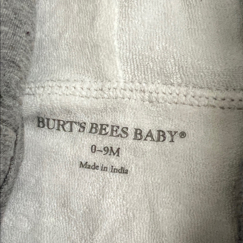 Burt's Bees Baby Cream Hooded Robe - Picture 2 of 3